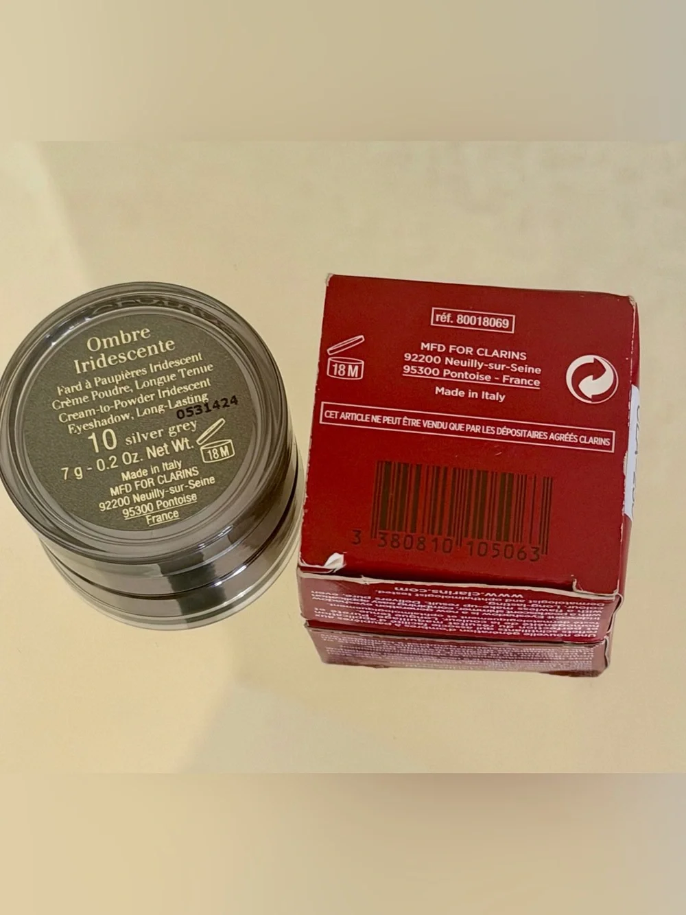 Clarins Ombre Iridescente Cream-to-Powder Eyeshadow Shade 10 Silver Grey